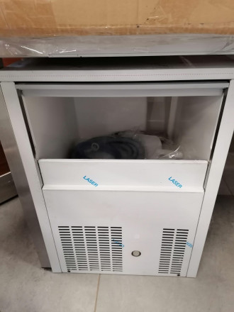 Льдогенератор POLARIS KS80/15A Льдогенератор POLARIS KS80/15A